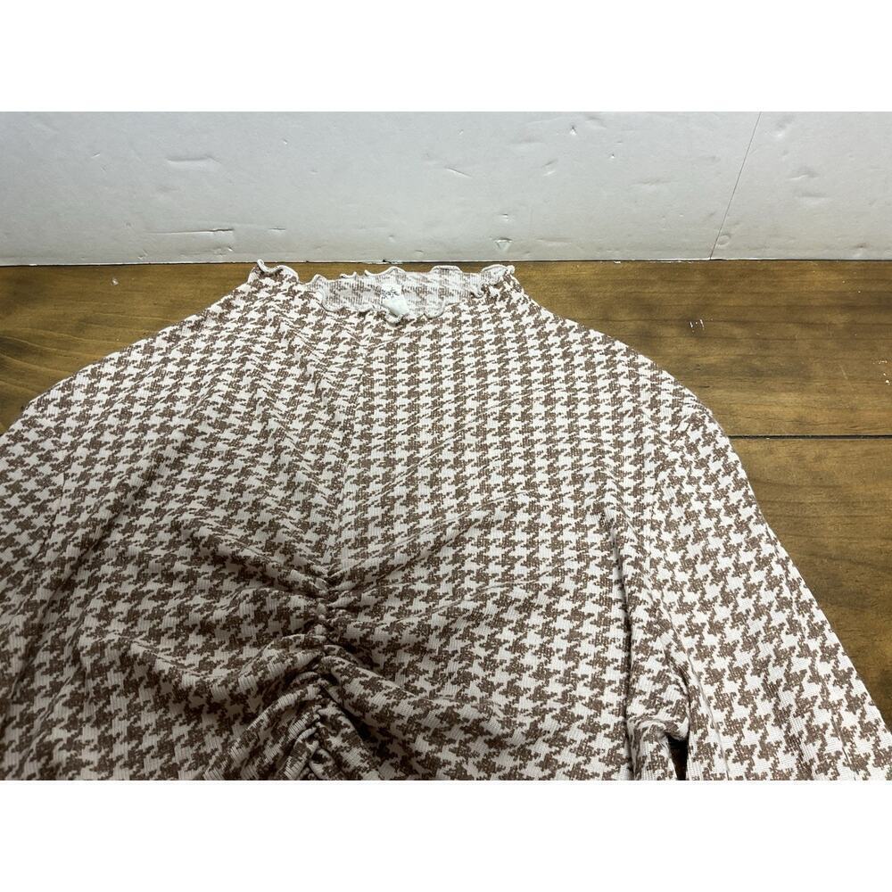 Free People Little Crush Top Long-Sleeve Mock Neck Knit Top Beige Size Large - Picture 4 of 10